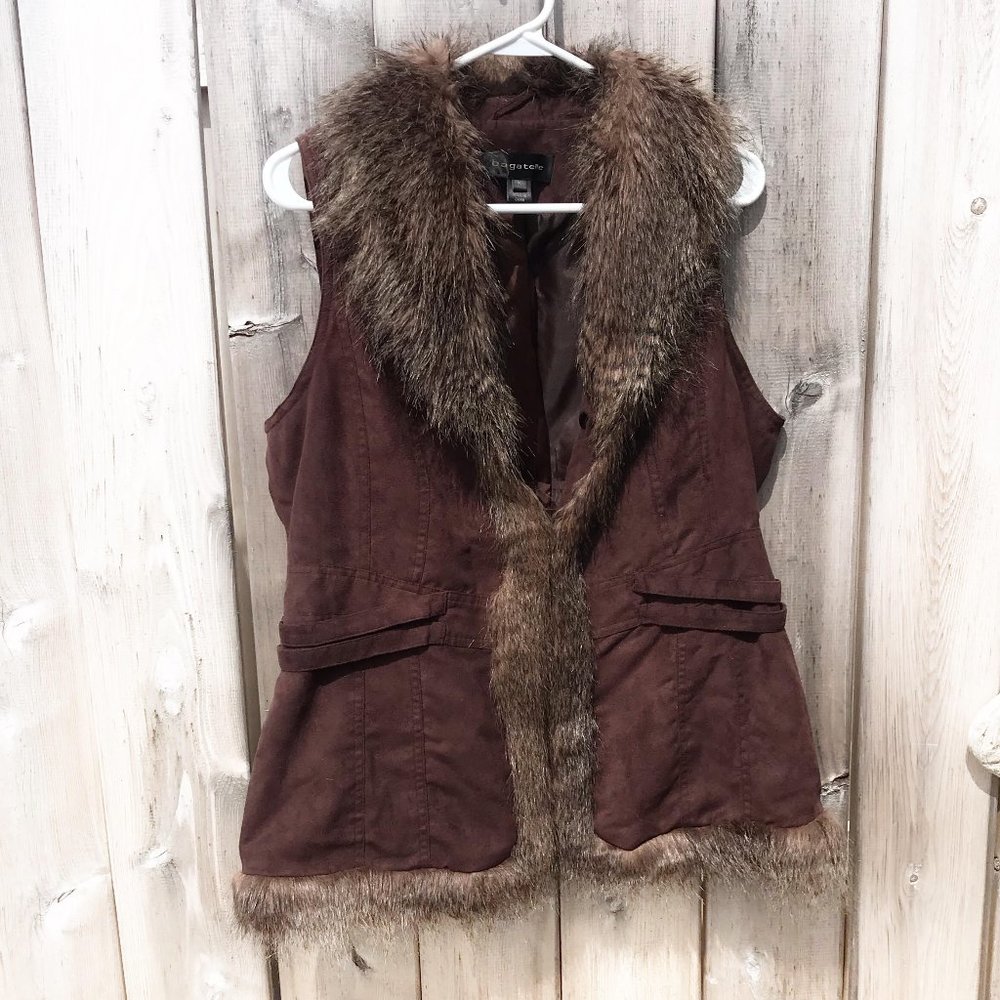 Bagatelle Boho Faux Fur Collar Vest Sz M EUC